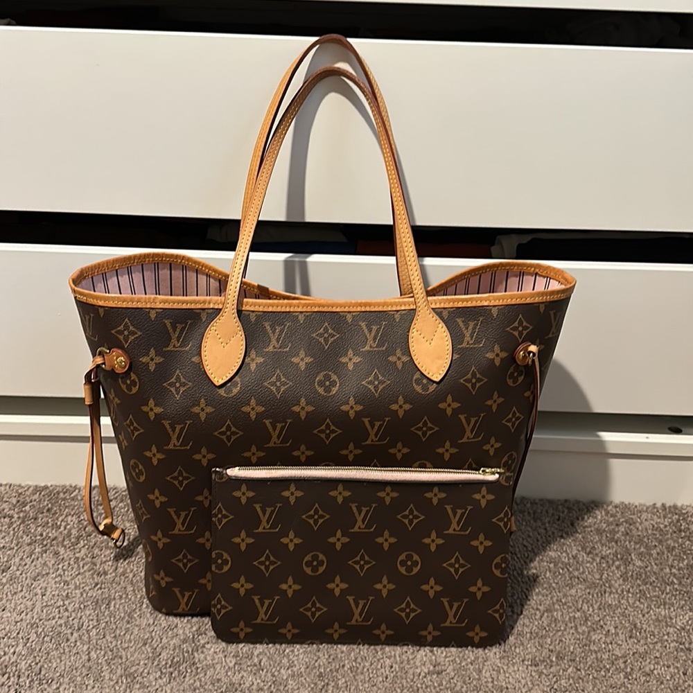 Louis Vuitton Neverfull
